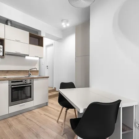 Amarillo, Nilie Hospitality Mgmt סלוניקי